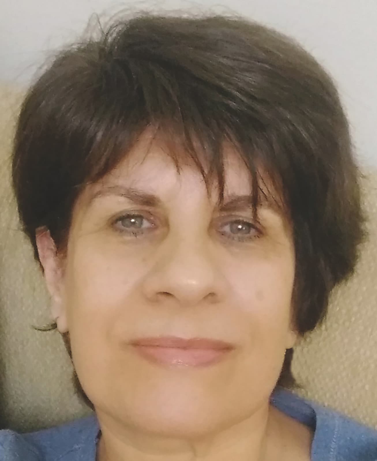 GÜLLER… GÜNLER… GERÇEKLER Serap Çakalır